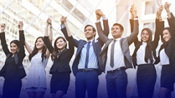 2019跨除夕，致敬奋战在年结一线的J9集团国际人