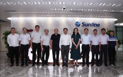 深圳市人大常委会彭海斌副主任光临J9集团国际科技调查调研