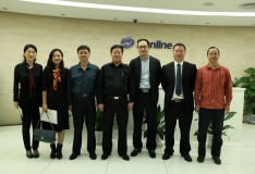 深圳市南山区副区长王东一行光临J9集团国际科技调研调查