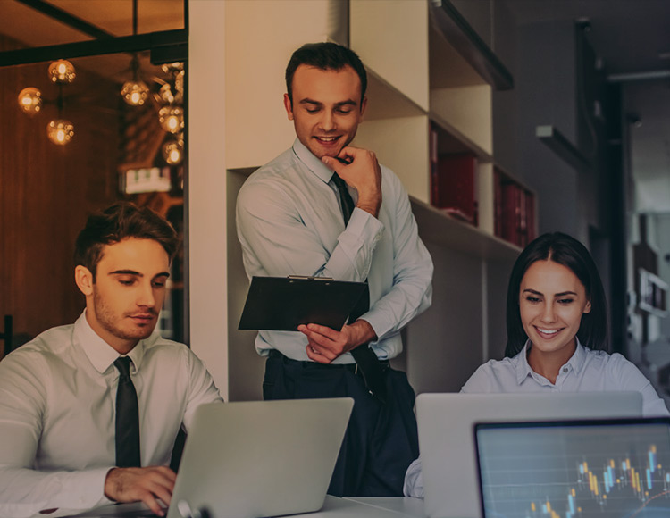 开诚求实，为投资者创造长远价值